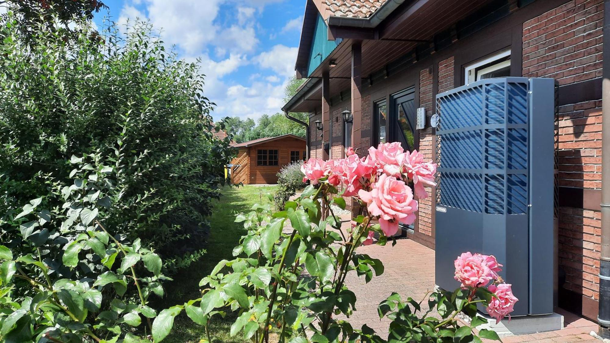 Ferienhaus Sasse Ferienwohnungen Mit Garten & Grill Molschow Luaran gambar